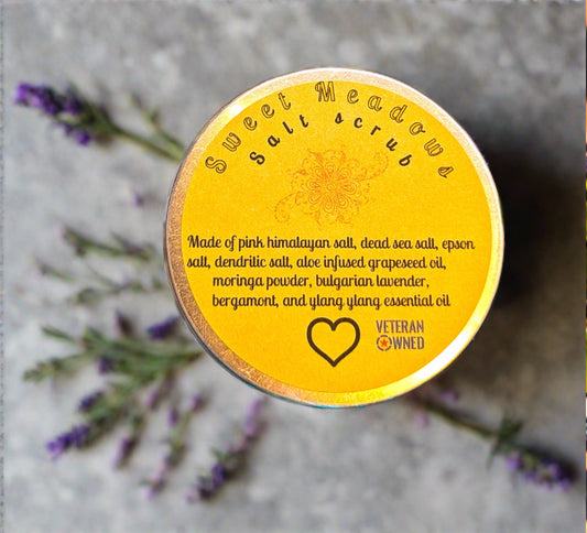 Scrub and moisturize your skin, relax with the scent of lavender and ylang ylang.